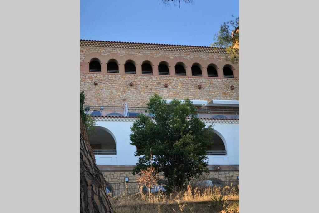 Magnifique Appartement Avec Vue Imprenable La Londe-les-Maures Eksteriør billede